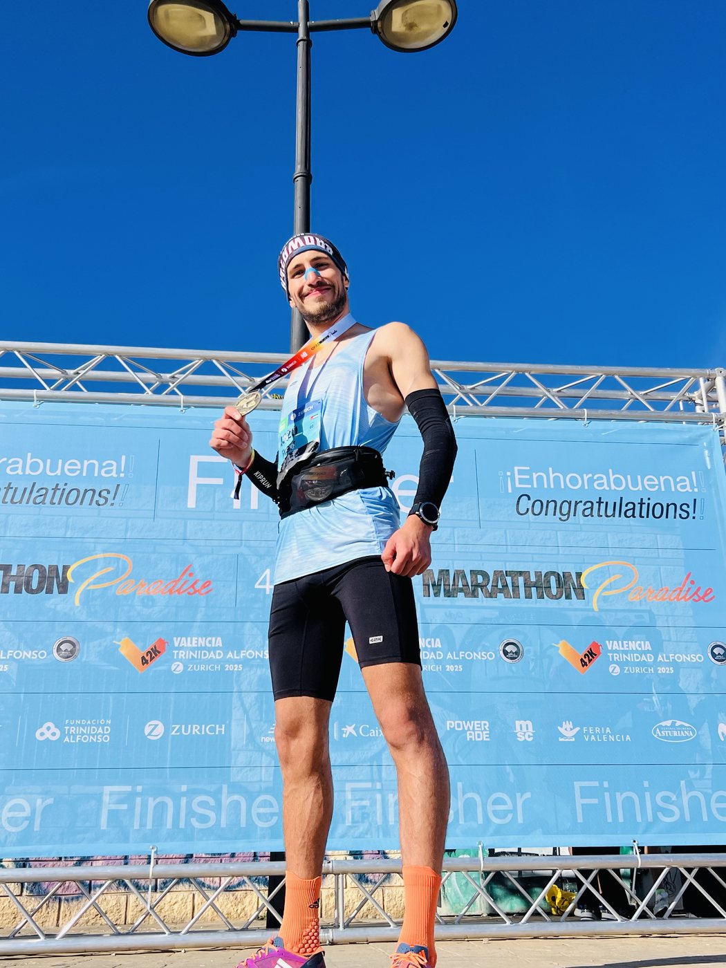 Fuad Abu Safi with his finisher medal at the Valencia Marathon